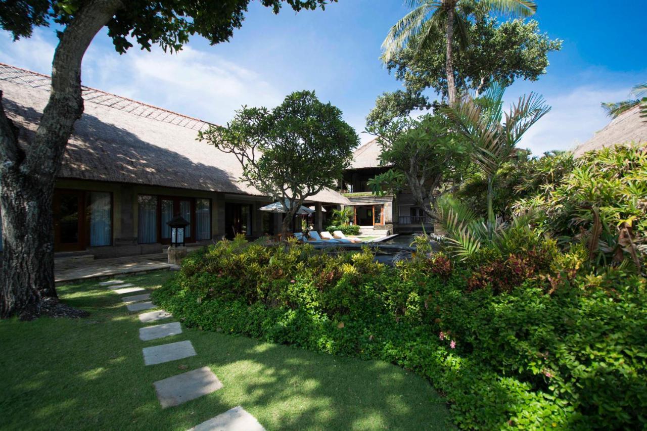 The Royal Beach Seminyak  Exterior photo