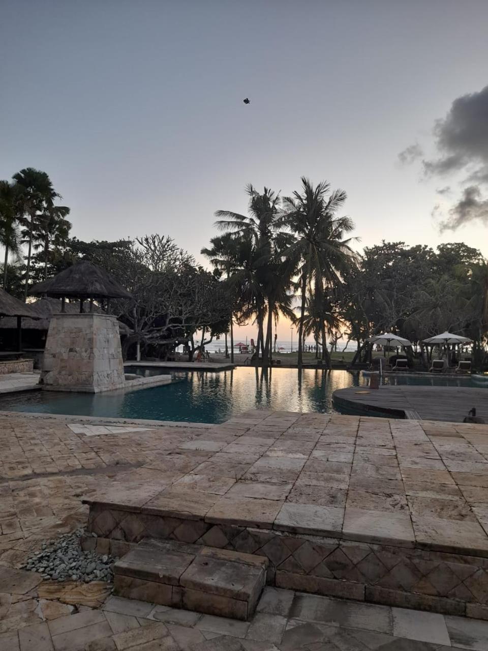 The Royal Beach Seminyak  Exterior photo